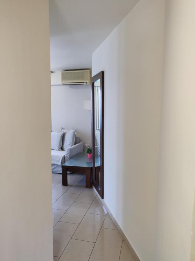 The Manessi City Boutique Hotel Poros Town Exterior foto