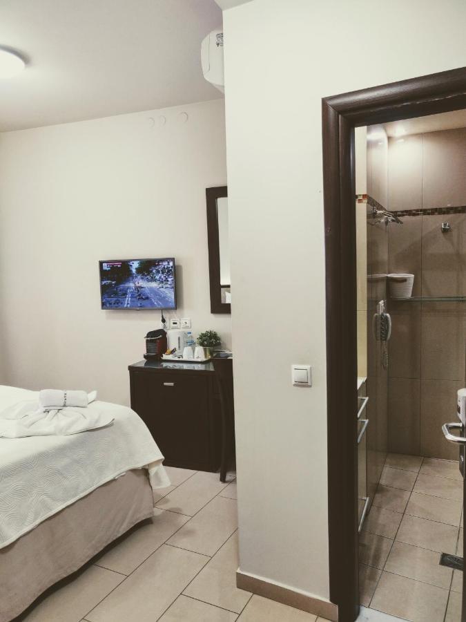 The Manessi City Boutique Hotel Poros Town Exterior foto