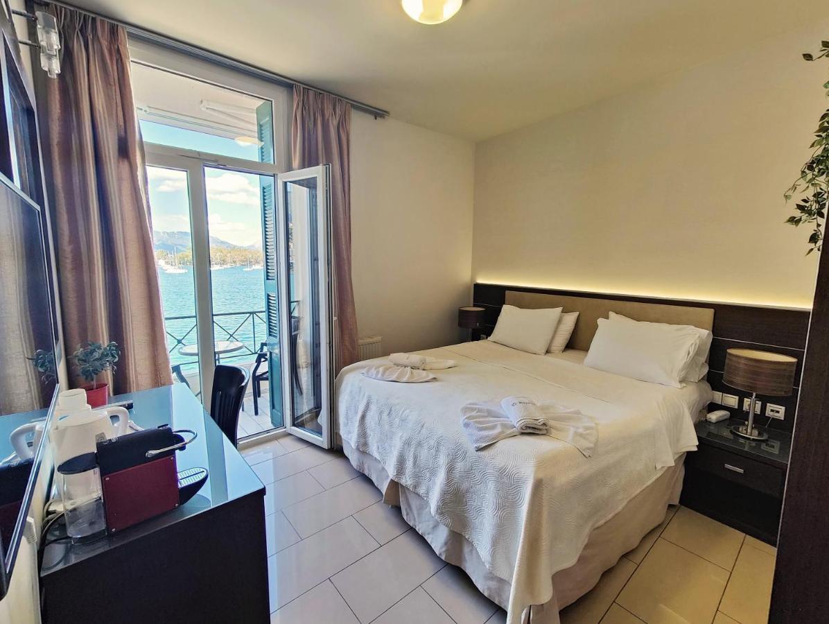 The Manessi City Boutique Hotel Poros Town Exterior foto